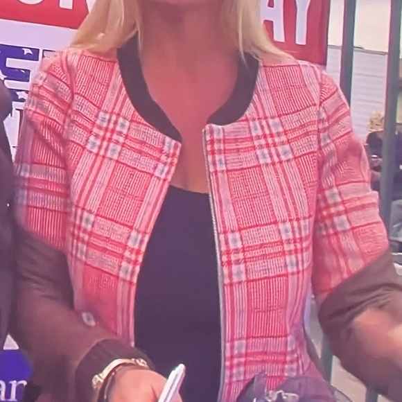 ISO This CUTE Plaid Jacket w/Brown Leather Sleeves! - Picture 3 of 4